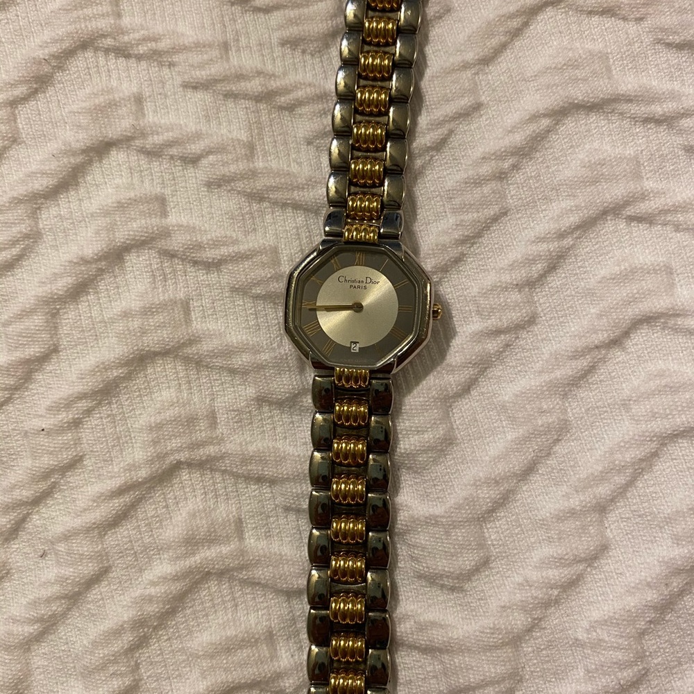 AUTHENTIC CHRISTIAN DIOR WATCH